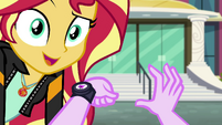 Sunset Shimmer -it's all pretty weird at first- EGS3