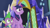 Twilight and Spike look at pulsating magic S5E25