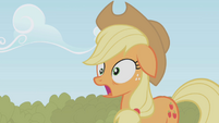 Applejack hit with an apple S1E04