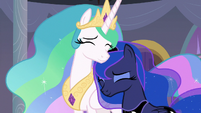 Celestia and Luna nuzzling tenderly S9E17