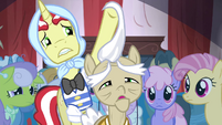 Flim touches old pony's hair S4E20