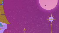 Princess Luna flying in from the moon S02E25