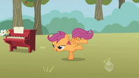 Scootaloo spin dance E18-W18