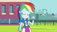 Rainbow Dash I'm awesome EG