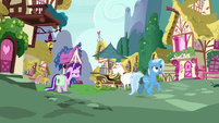 Starlight and Trixie return to Ponyville S7E2