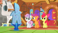 The Cutie Mark Crusaders couldn't make a table S01E17