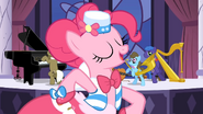 Pinkie Pie singing the Pony Pokey S1E26