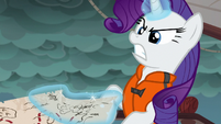 Rarity tugging on the map S6E22
