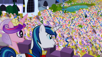 Behold, citizens of Canterlot...