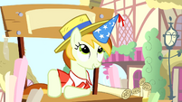 Banner vendor pony wearing party hat S4E12