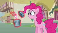 Cursor putting Pinkie's mouth into a trash bin S3E05