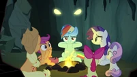 Dragon eyes appear behind Rainbow Dash S7E16.png (888 KB)