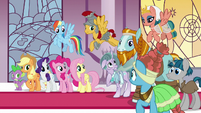 Pillars of Equestria want to see their homes S7E26