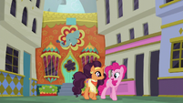 Pinkie --not like all of those stuffy places-- S6E12