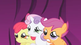 Sweetie Belle, Applebloom y Scootaloo en el primer episodio.