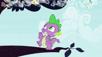 Spike bouncing on tree branch S4E16