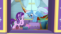 Trixie jumping out of her hammock S9E20