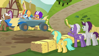 Rainbow and Scootaloo race past spectators S6E14