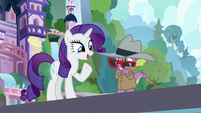 Rarity "what a fetching ensemble" S8E11