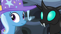 Trixie and Thorax listening to Starlight Glimmer S6E26