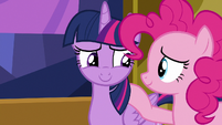 Twilight Sparkle smiling at Pinkie Pie S7E14