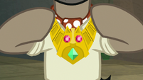 Caballeron wearing the Truth Talisman S9E21