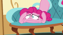 Pinkie's depressed face S5E11