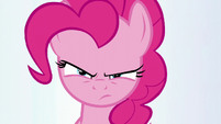 Pinkie looking determined S5E19