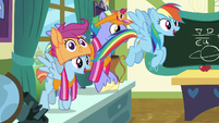 Rainbow and parents fly into the classroom S7E7