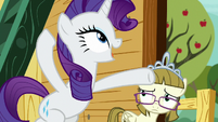 Rarity being theatrical S7E6