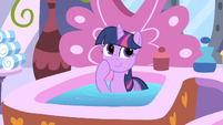 Twilight is glad that all is well S1E20
