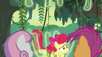 Apple Bloom falling out of the vines S9E22