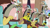 Discord's duplicates don't like his second outfit S7E12