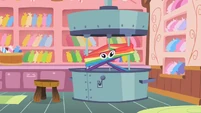A sticky situation (pun intended)