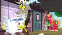 Discord poofs a magazine into his hands S6E17