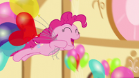 Pinkie jumps into pile of balloons S5E3