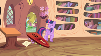 Twilight feels the impact S4E11