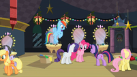 Twilight talking to Rainbow, Rarity and Pinkie backstage after play S2E11