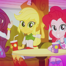 applejack rainbow rocks
