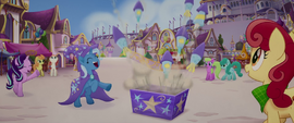 Trixie shooting off fireworks MLPTM