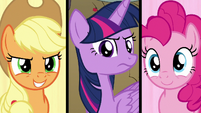 Twilight gives orders to AJ and Pinkie S9E13