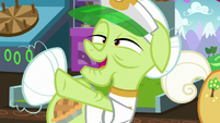 Granny Smith -all that horseshoe tossin'- S8E5