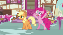 Pinkie Pie 'Wait!' S3E07