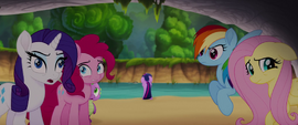 Rarity "I think my bottom's on backward" MLPTM