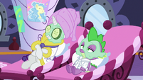 Rarity and depressed Spike at the spa S9E19
