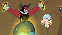 Tirek and Cozy Glow's binds tightening S9E8