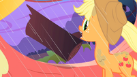 Applejack disposes of log carefully S1E08