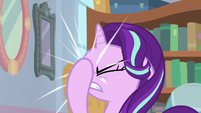 Starlight Glimmer face-hoofs S9E20