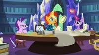 Twilight, Sunburst, and Starlight play with old teaware S7E24.png (918 KB)