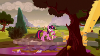 Twilight and Spike see a tree about to be pulled S5E26